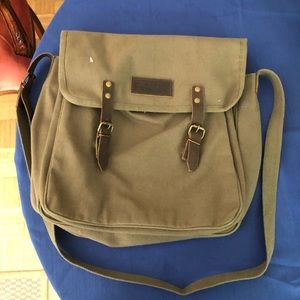 World Famous messenger bag